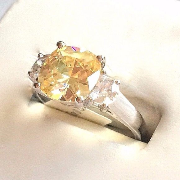 Citrine Cocktail Ring Size 10 Yellow Cubic Zirconia Simulated Silver Plated - Picture 4 of 8